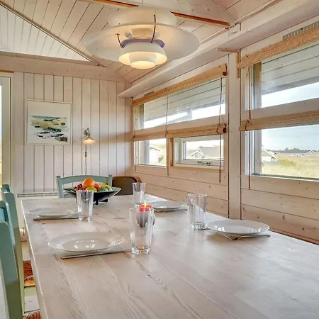 Krak - 1km From The Sea By Interhome *