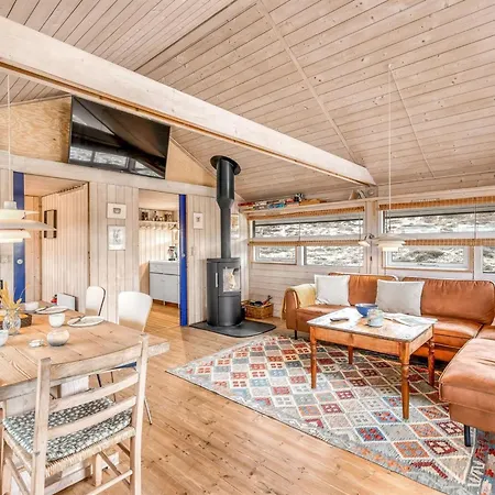 Krak - 1km From The Sea By Interhome *